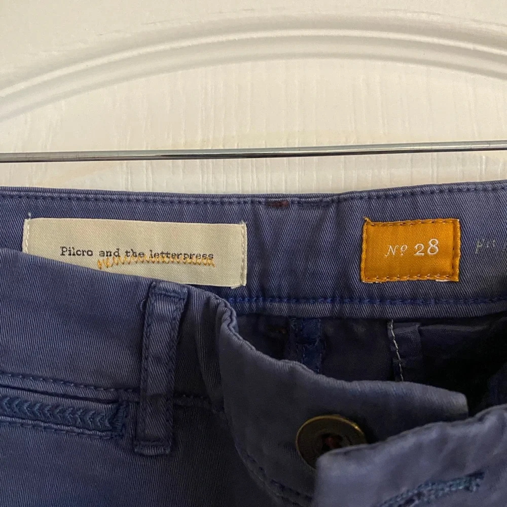 NWT Anthropologie Pilcro Hyphen Relaxed Fit Chino - Size 28 - Picture 2 of 6